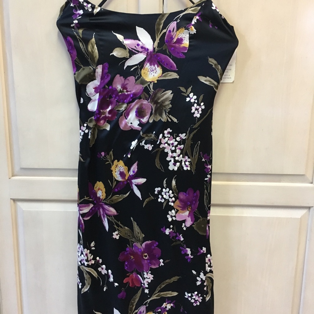 NWT women’s floral summer dress 👗 size 8